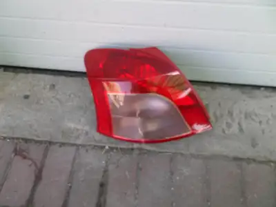 2006-2008 Yaris hatchback left taillight: 30$ 2009-2011 Yaris hatchback right taillight: 30$ 2012-20...