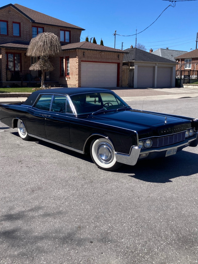 Very rare 1967 Lincoln continental “ suicide doors” in Cars & Trucks in City of Toronto - Image 3