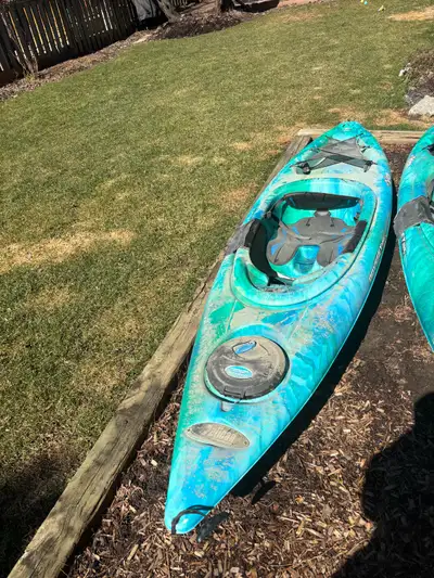 Get ready to paddle into adventure with this Pelican Oddessy 100x kayak, perfect for solo explorers!...