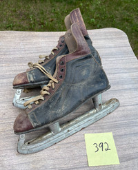  Vintage Men’s Hockey Skates