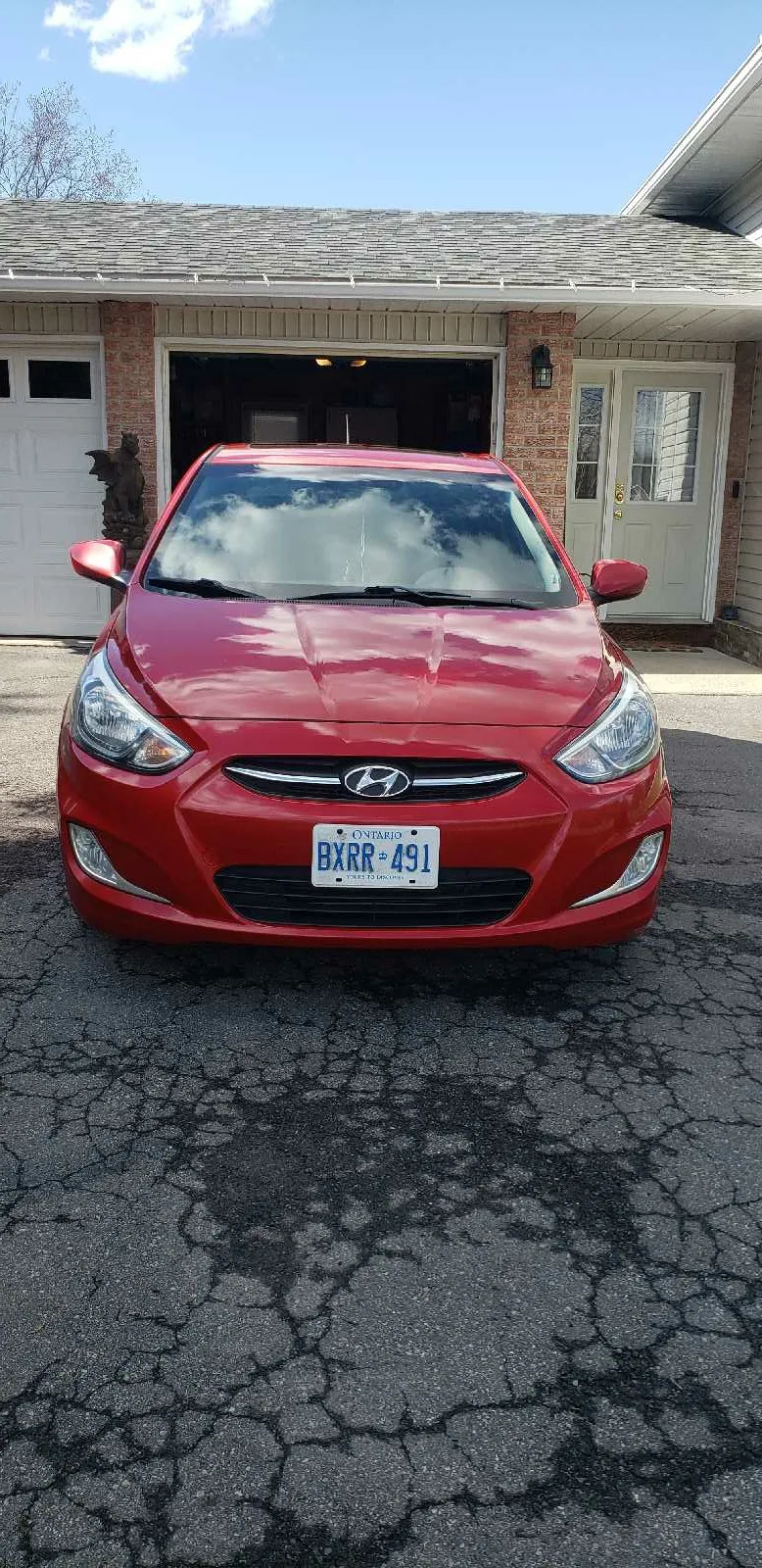 2015 Hyundai accent, fully loaded !