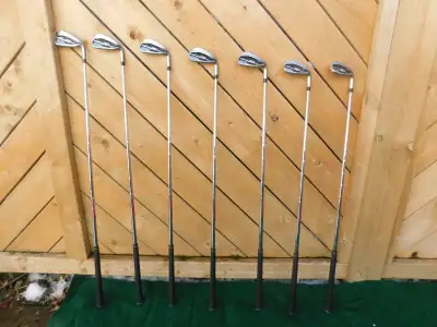Right-hand Callaway XR iron set, View more