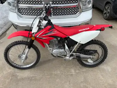 Lately used 2010 Honda CRF 100 with 5 speed clutch Well maintained Oil changed every year Carburetor...