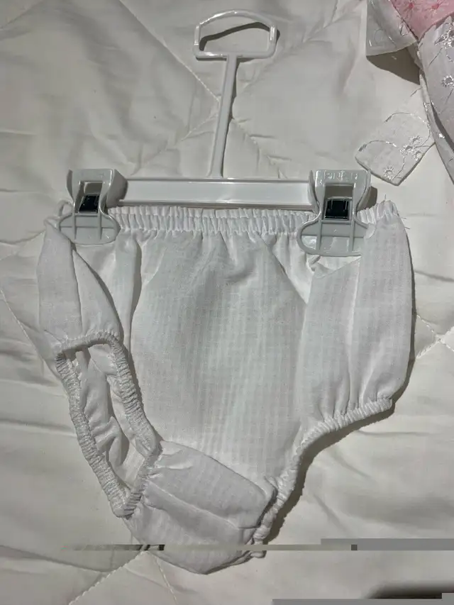Dress & bloomers size 24 months in Clothing - 18-24 Months in Kitchener / Waterloo - Image 6