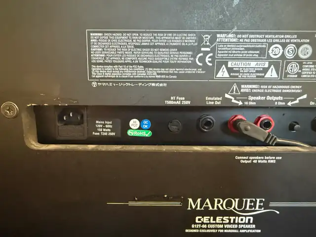 Marshall Haze 40 in Amps & Pedals in City of Toronto - Image 6