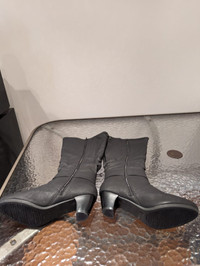 Women's Black Tootsies Keen Length Boots