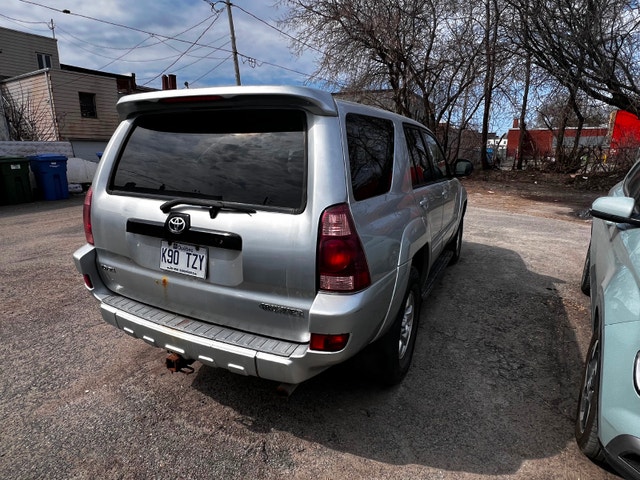 Toyota 4Runner — photo 5