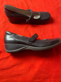 Chaussures collège charles-lemoyne femme
