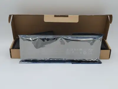 Laptop MSI Rechargeable Battery 7.6V BTY-M47/batterie portable, View more