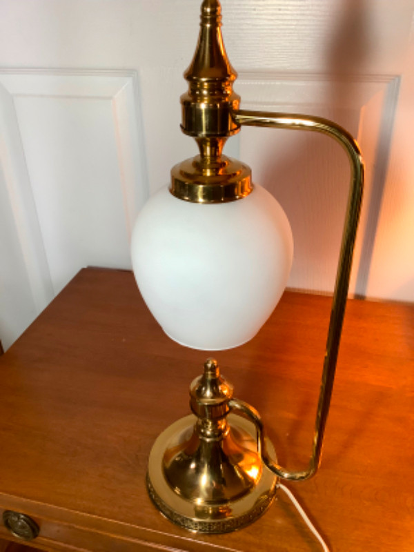 Hollywood Regency Style Brass Lamp w Cylindrical Opaque Shade  in Indoor Lighting & Fans in Belleville - Image 3