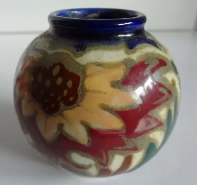 VINTAGE Made in Japan GOUDA like VASE, View more