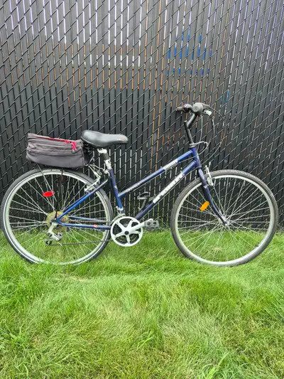 vélo hybride pour femme , View more