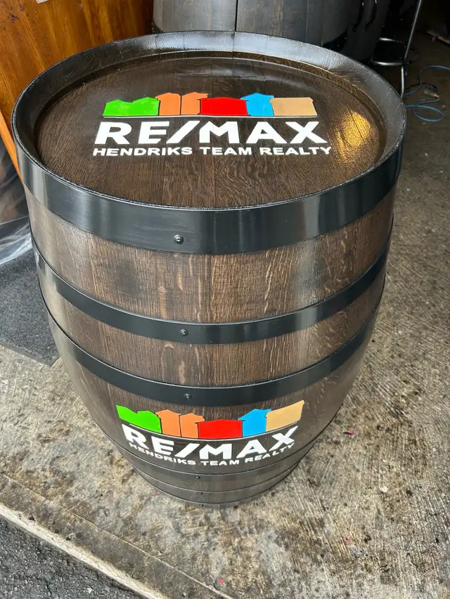 Personalized barrel tables in Dining Tables & Sets in Hamilton - Image 3