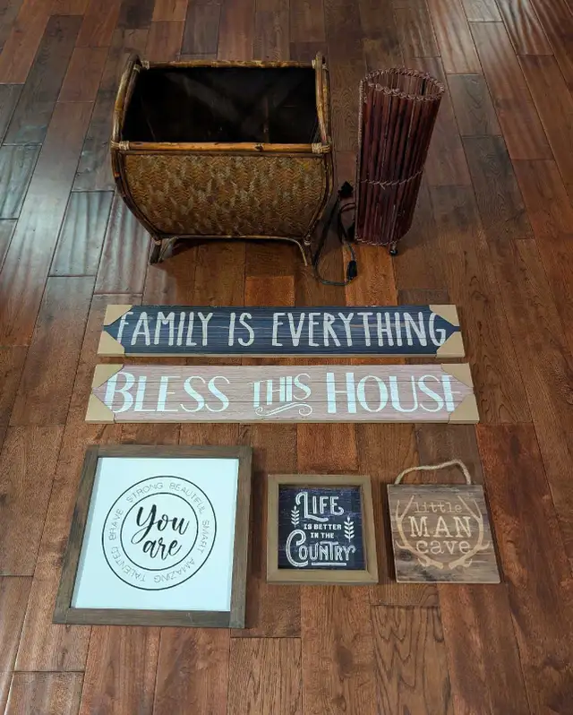 Wooden Home Decor - decorative basket, lamp, wall hangings/signs in Home Décor & Accents in Norfolk County - Image 2