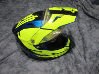 NEW XL snowmobile/bike helmet