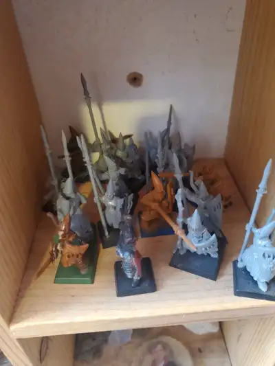 High Elves x 16 Plastic + 1 Metal, View more