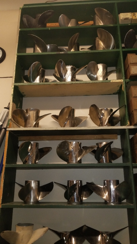 Stainless  steel boat propellers in Boat Parts, Trailers & Accessories in Muskoka