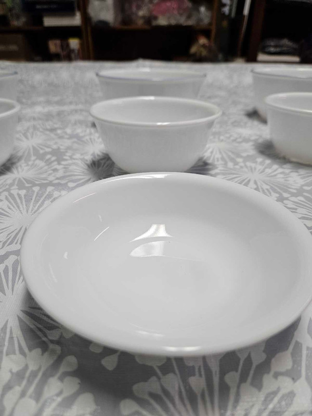 Corelle Winter Frost Bowls in Kitchen & Dining Wares in Cambridge - Image 2