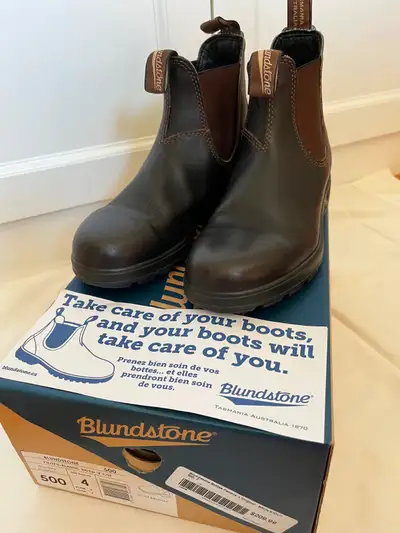 Women's  Blundstones, View more