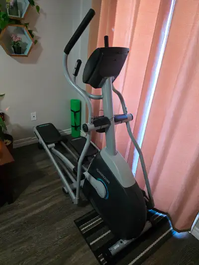 Horizon CE5.2 Elliptical (need gone asap), View more