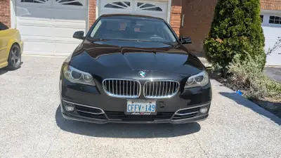 *** Excellent Condition!!! 2016 BMW 5-Series 528Xi (X-drive) LOW Mileage - 165,000 Meticulously main...