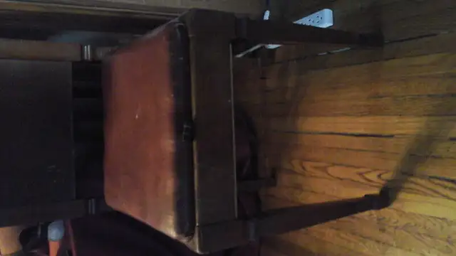 Antique Singer Sewing Machine in Arts & Collectibles in City of Toronto - Image 6