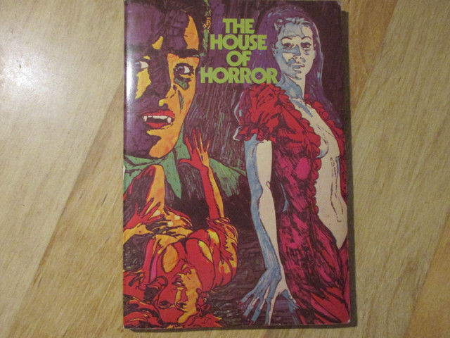 British HOUSE OF HORROR Hammer Paperback Book Christopher Lee in Non-fiction in Hamilton