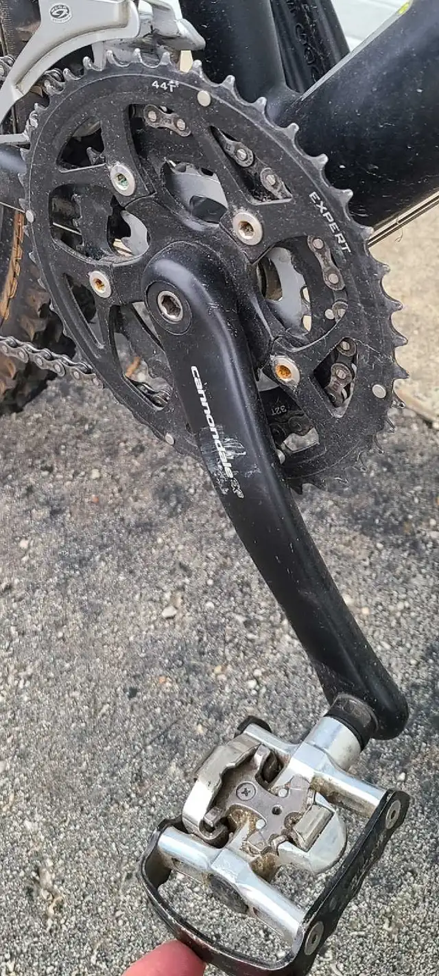 Cannondale F800 hard-tail with Lefty front  shock in Mountain in London - Image 5