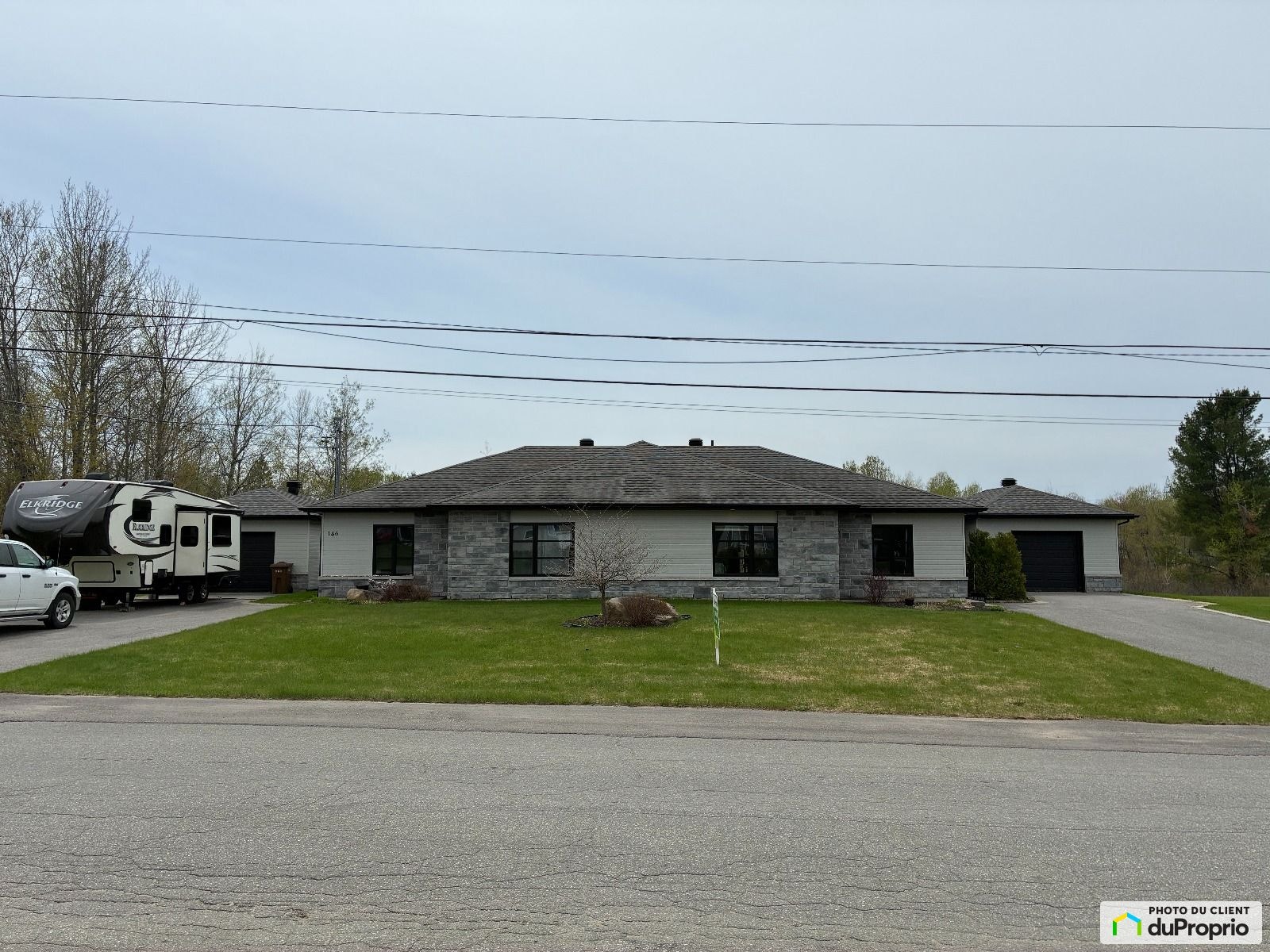 Logement à louer — photo 1