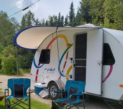 PahaQue Custom utilisée 2 ou 3 fois. Comme neuve. Actuellement vendue 650 $ sur pahaque.ca Cordon de...