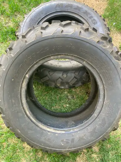 Brand new 24x8x12 tires from Honda 420