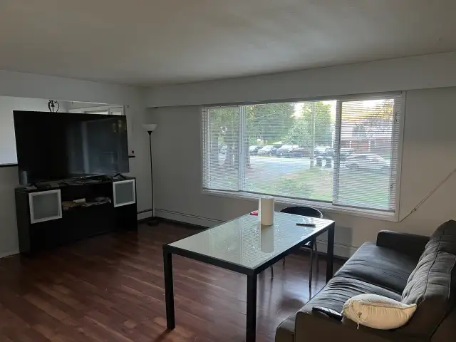 Bright Furnished Room for Rent in Port Coquitlam – $850 in Long Term Rentals in Tricities/Pitt/Maple - Image 13