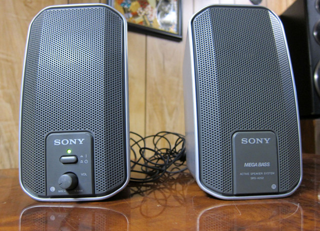 SONY SRS-A202 ACTIVE COMPUTER LAPTOP PHONE SPEAKERS 3.5mm input in Laptops in Ottawa - Image 2