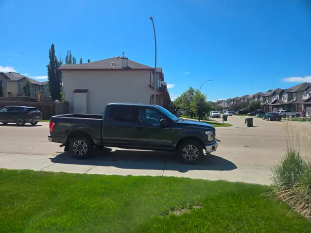 2015 Ford F150 4x4  Super crew