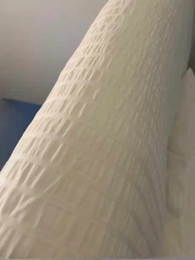 Ikea Twin Duvet, White Cover and Pillow Case in Bedding in Ottawa - Image 4