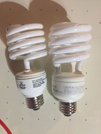 Fluorescent Bulbs - Mostly Soft White - 60W
