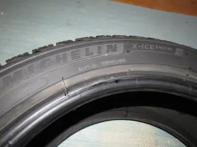 4 Michelin X-ICE SNOW winter tires 205/55 R17 85 % tread left (According to Fountain Tire) Asking 52...