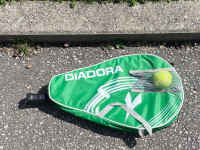 TENNIS RACQUET WITH CASE