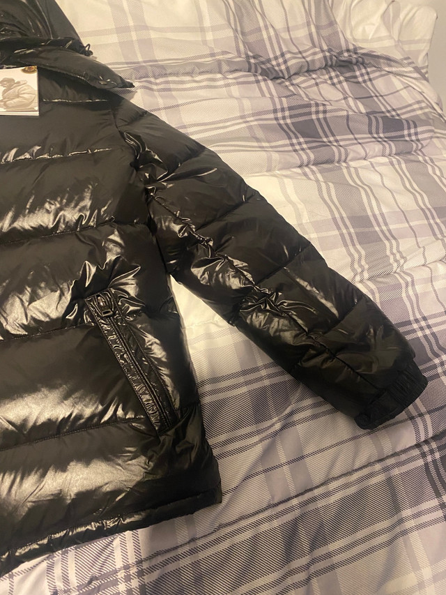  Moncler Maya Jacket Size 3 New  in Men's in Oakville / Halton Region - Image 3