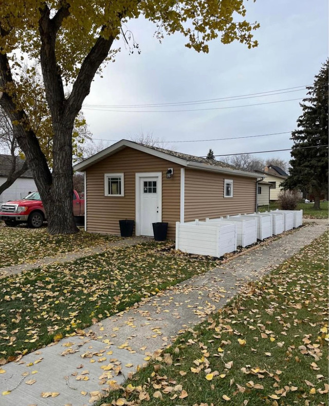 Davidson, Sk Beautiful 1.5 story Character home for sale!  in Houses for Sale in Moose Jaw - Image 3