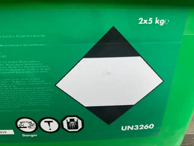 Farm / Medical Safety Equipment in Health & Special Needs in Calgary - Image 5