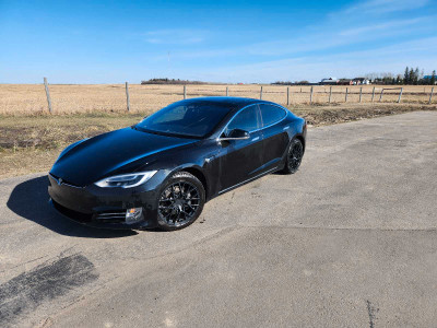2018 Tesla model S 100d...with warranty!!!