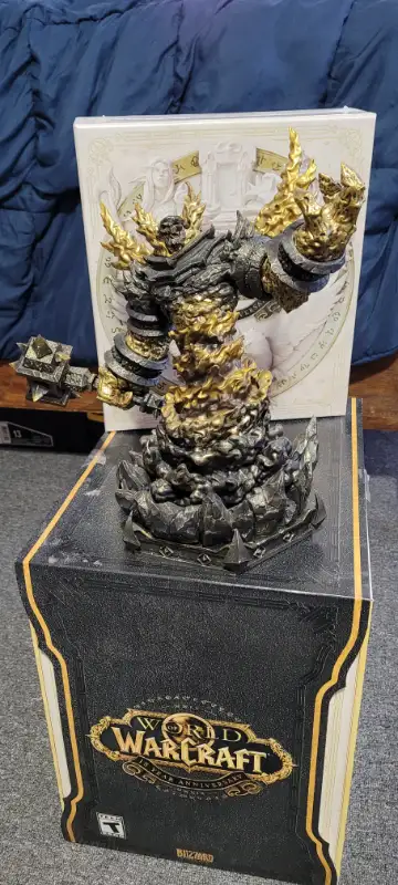 World of Warcraft 15th Anniversary Collector's Edition, View more