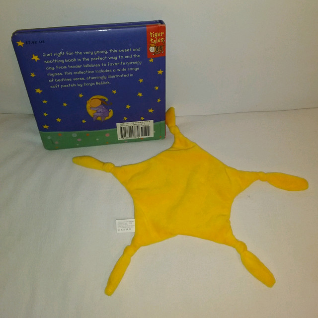 Twinkle Twinkle Little Star SET: Book & STAR Security Blanket in Toys & Games in Truro - Image 2