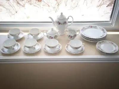 Vintage Dinnerware Set Regency Rose#2345 Creative China of Japan, View more
