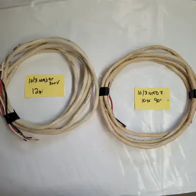 Câble 10/3 NMD90 300V 8pi + 12pi = total 20pieds $25 Câble 14/3 NMD90 300V 4pi + 8pi + 13pi= total 2...