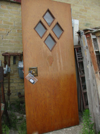1940s SOLID WOOD DOOR WITH STYLISH 4 PANE WINDOW $30. YARD DECOR