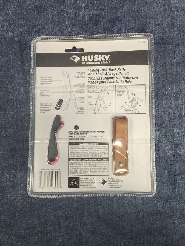 Husky Red Folding Razor Knife w/Blade Storage Handle & Leather S in Hand Tools in Mississauga / Peel Region - Image 3