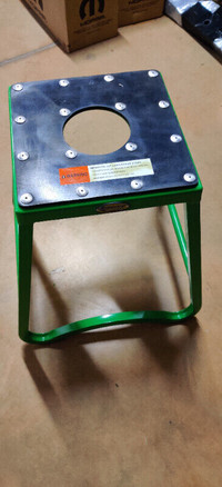 NEW Motorsports Products SX1 Stand- Dirt bike stand in green
