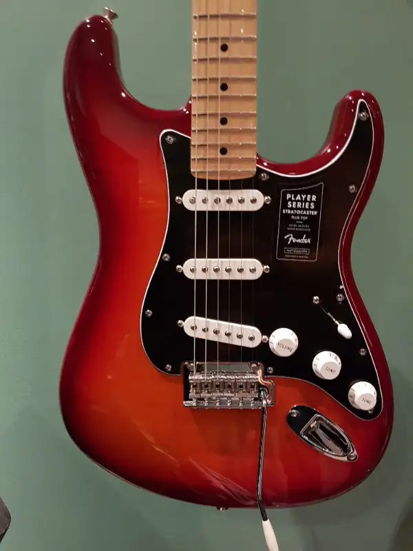 Fender Player Stratocaster Plus Top  Aged Cherry Burst $1000 in Guitars in Miramichi - Image 3